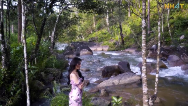 DƯƠNG YẾN PHI - Ai Bình Yên Hơn Ai Đậm Sâu Hơn