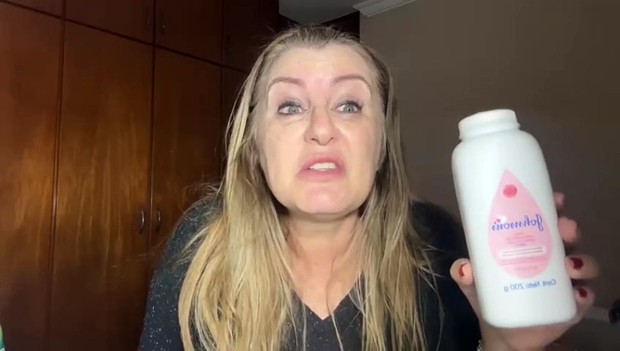 Película antirrugas que adere a Pele e fica linda.
