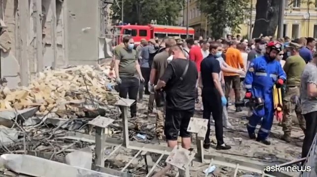 Kiev, attaccato l'ospedale pediatrico. I medici: ? tutto distrutto