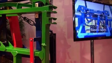 Un anti-fouet et un rattrapage de cadre pour la pulvérisation en dévers