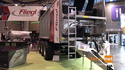 La remorque de 55 m3 à fond poussant désormais homologuée pour la France