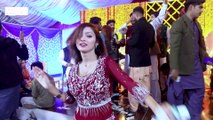 Thori Pee lai aye ty ki hoya new hot wedding mujra viral