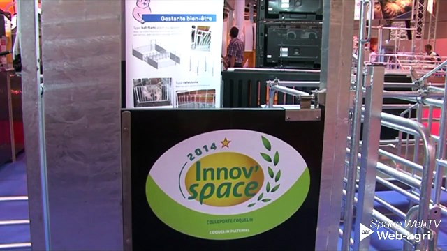 Une porte guillotine à charnières chez Coquelin