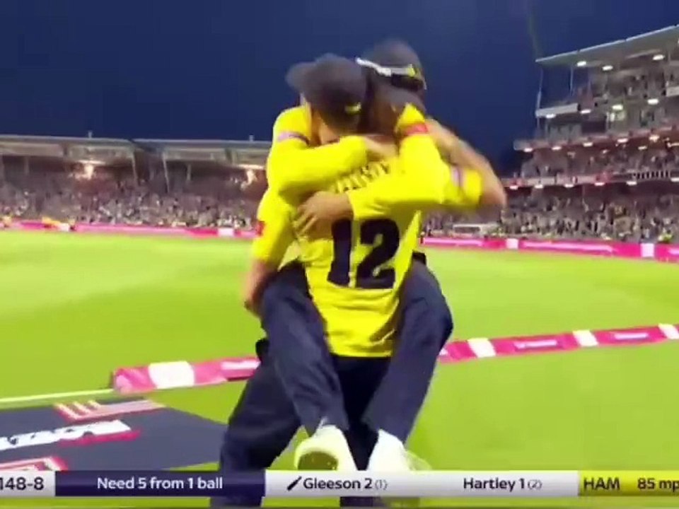 cricket moyemoye