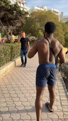 Je teste la nourriture de Malte 