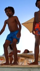 ECTLS - Pourquoi l'eau mouille-t-elle ?