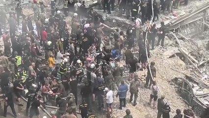 우크라이나 수도 등 대규모 공습 수십 명 사망 / YTN