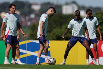 AR OOV SPAIN TRAIN 080724