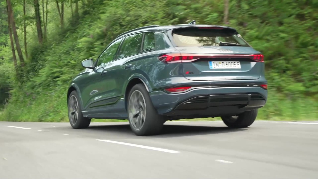 Der neue Audi Q6 e-tron in Nordspanien - Optimierte Fahrdynamik