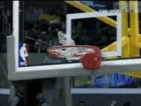 NBA BASKETBALL - Kobe Bryant dunk easy