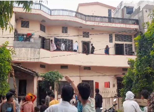 छतों पर मौत बनकर मंडरा रही 11 हजार केवी की विद्युत लाइन
