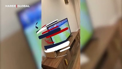 Gelin adayı nişanında Türkiye-Hollanda maçının izlenmesine verdiği tepkiyle güldürdü