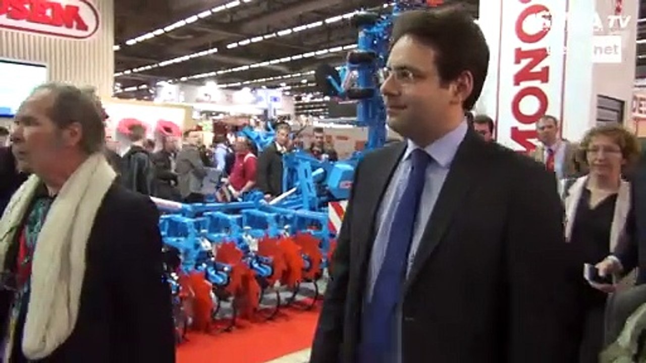 Le Gouvernement veut soutenir les constructeurs agricoles français à l’export