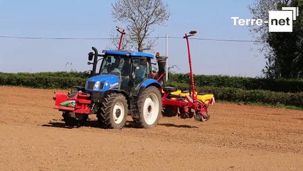 A 12 km/h, c’est la tablette Ipad qui gère le semoir Tempo de Tony Guenion
