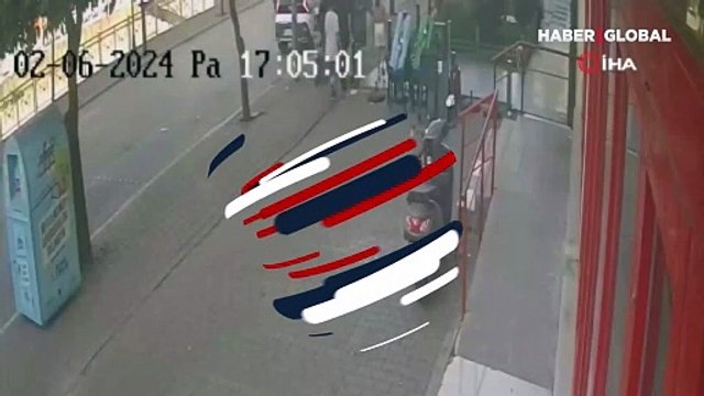 Adana'da garip hırsızlık! Motosikleti sahibiyle birlikte çaldılar