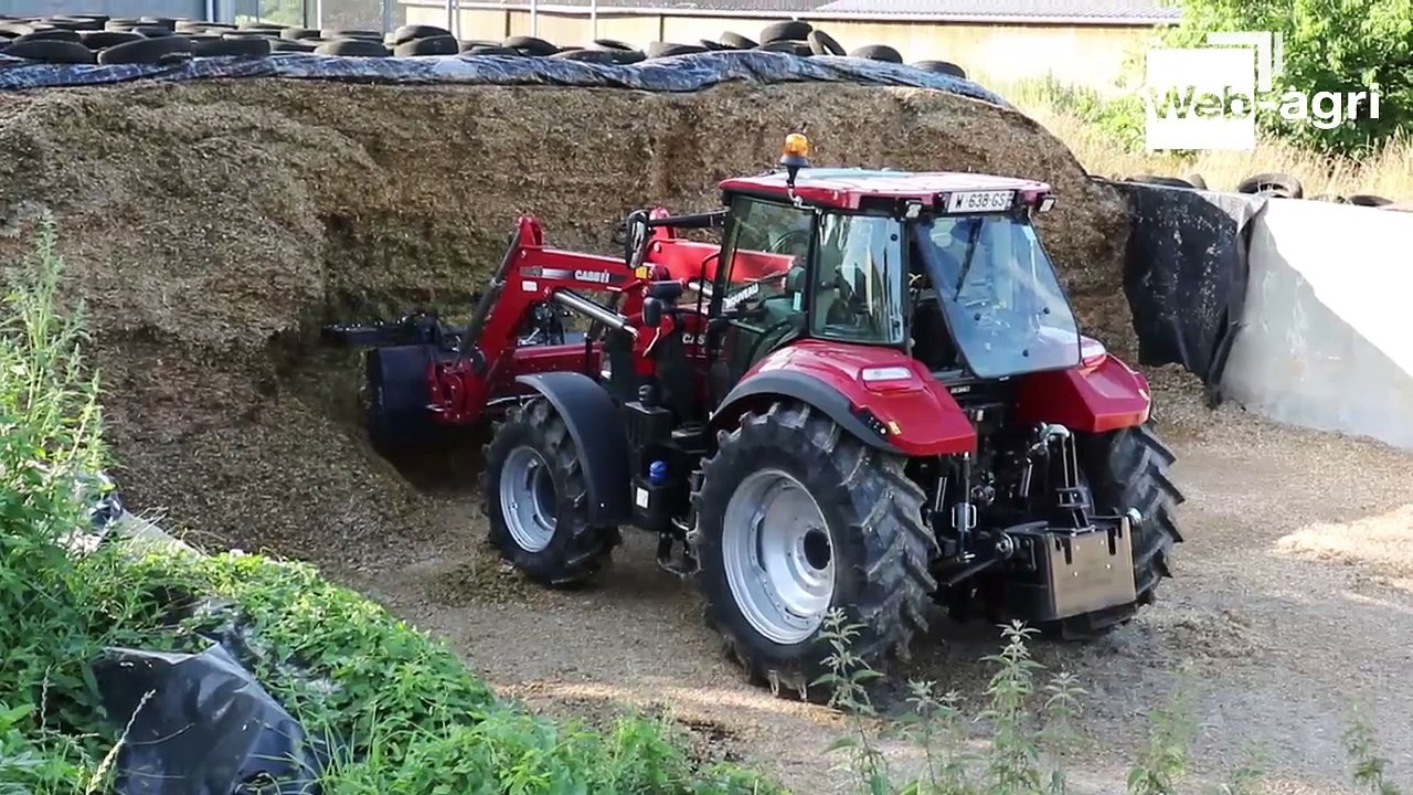 Case IH Luxxum : un tracteur résolument élevage