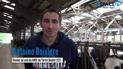 Alimentation, traite et paillage robotisés au Gaec du Tertre Goutte (22)