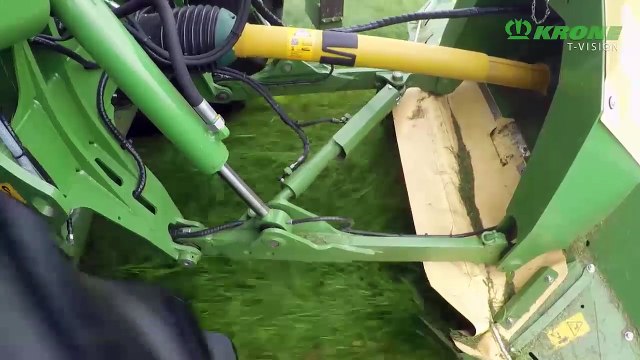 Krone Big M450, pourquoi une faucheuse automotrice ?