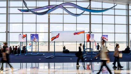 인천공항, 미디어아트 전시 ‘기기 밖의 유령’으로 예술의 새로운 공간으로 변신 🎨