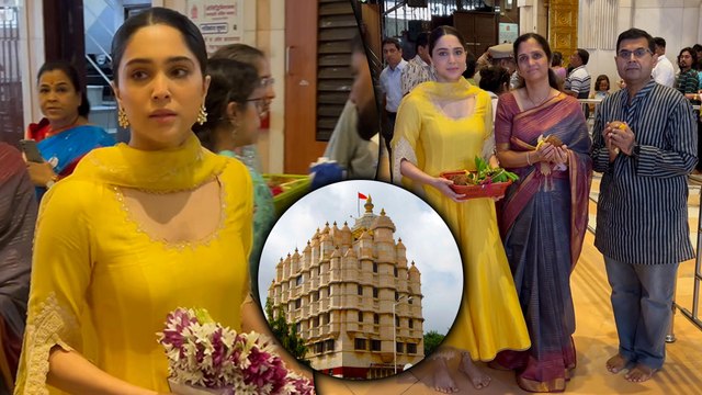 Sharvari Snapped At Siddhivinayak Mandir To Seek Blessings From Ganpathi Bappa As Munjya Crosses 100 Crores