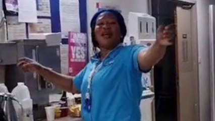 NHS ward host spreads joy in hospital by singing to patients