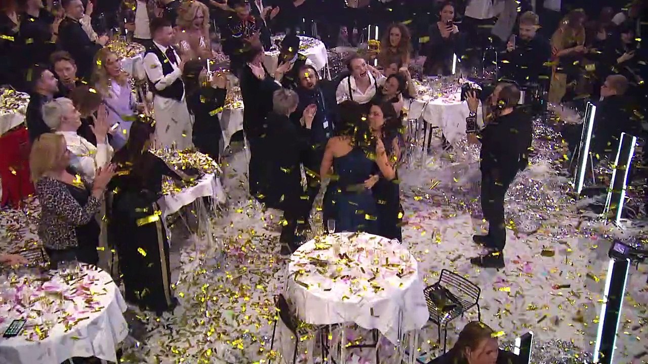 En stjerne er født: 20-årige Leonora vinder Melodi Grand Prix | Dansk Melodi Grand Prix 2019 | DR