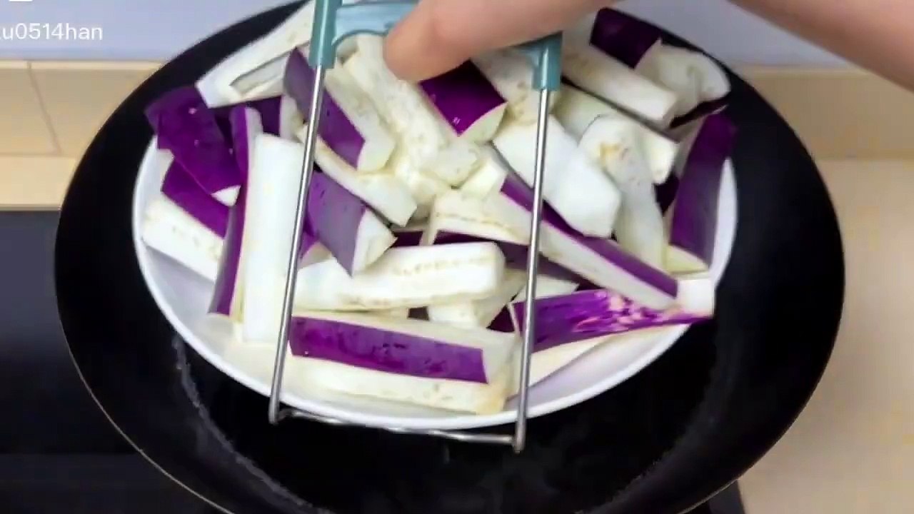 How to cook eggplant with meat