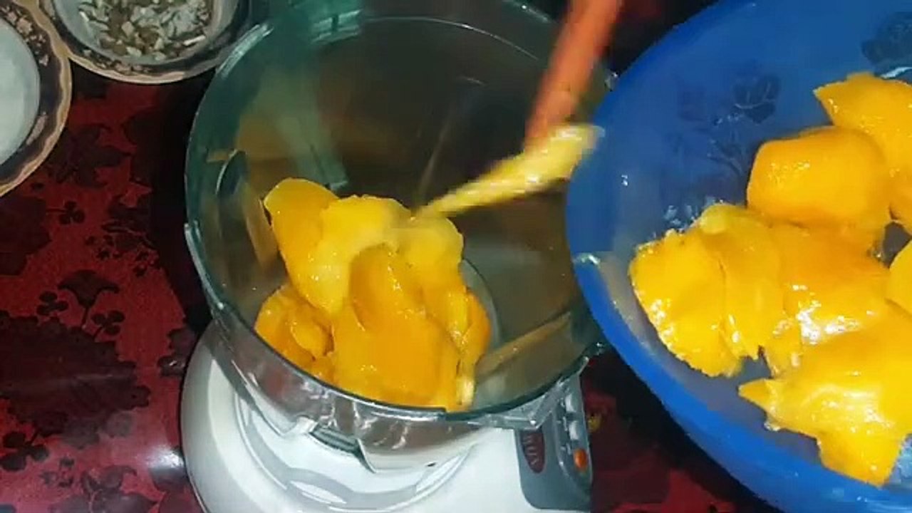 Mango Lassi Recipe