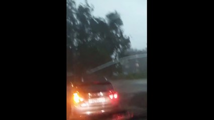 Quand la foudre tombe très très proche