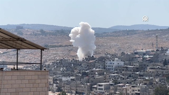 İsrail güçleri Batı Şeria'daki Nur Şems mülteci kampına baskın düzenledi