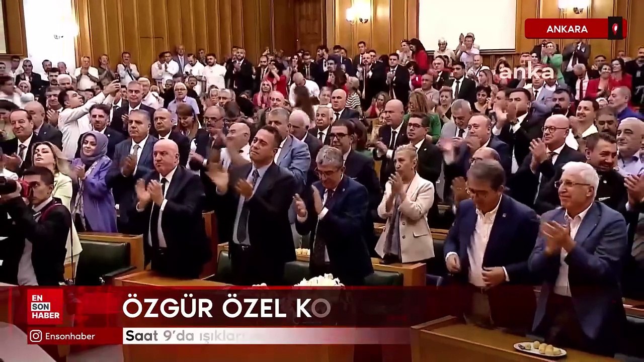 Özgür Özel: Saat 9'da ışıkları açıp kapatın