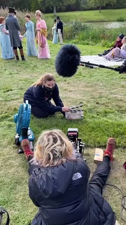 Tant que le #lion ne sait pas #écrire, toutes les histoires diront de bonnes choses sur le #chasseur ! #Envie de plus en plus de #raconter les #histoires de la #Diversité (en #images #tournage de #Bridgerton)