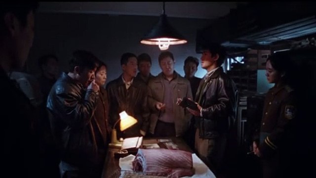 Only the River Flows Bande-annonce (IT)