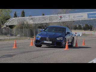 Mercedes-AMG GT 4 Puertas (2019) - Maniobra de esquiva (moose test) y eslalon | km77.com