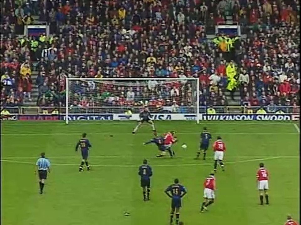 Season 1998-99 - Manchester United vs Wimbledon