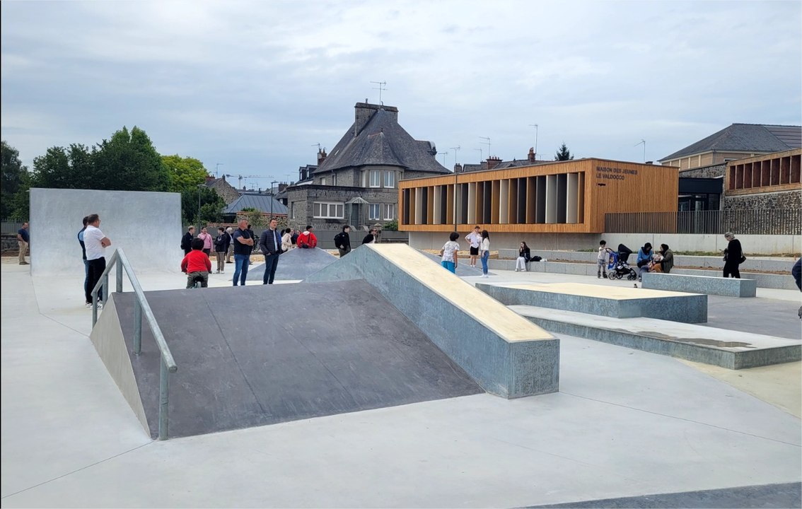 inauguration-maison-des-jeunes-skatepark