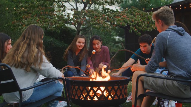 UK cuts: Three quarters of 16 to 19 year olds in the UK unable to get youth support due to budget cuts