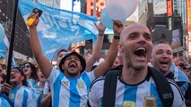 Messi-Mania in den USA: Argentinier bevölkern den Times Square