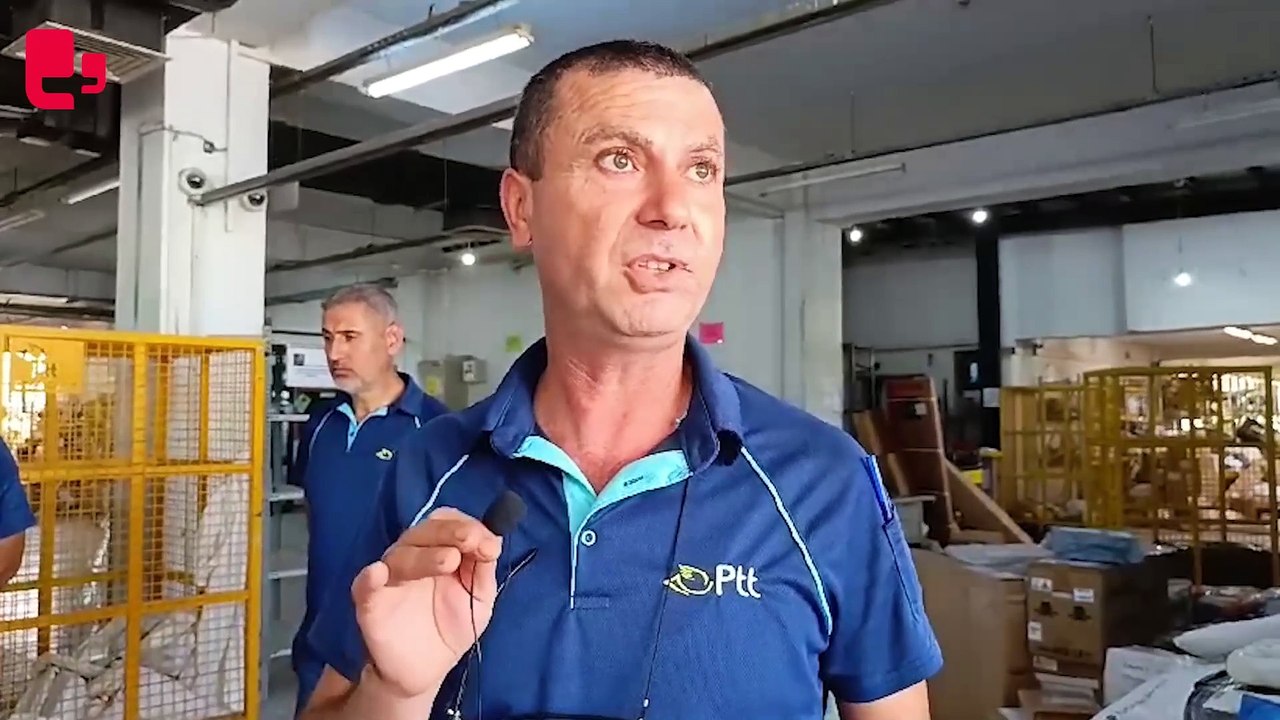 Adana PTT'de taşeron işçiler eylemde... 'Hakkımızı arayınca işten çıkarılmakla tehdit edildik'