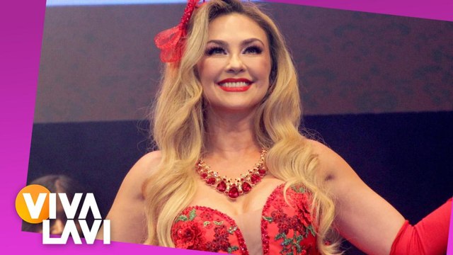 Aracely Arámbula presume vestido para 'Perfume de Gardenia'