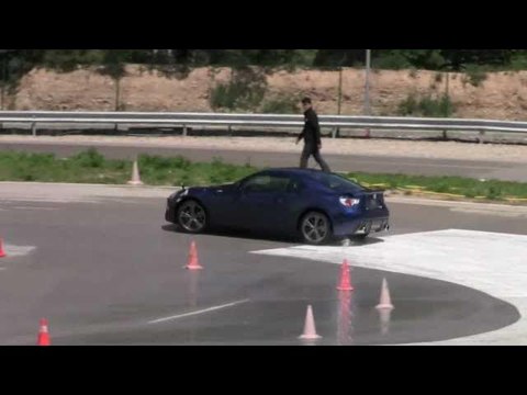 Toyota GT86. Pista deslizante de Castellolí. Trazado y trompos