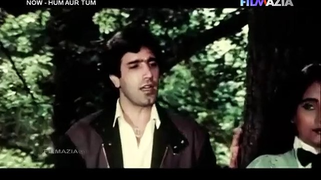 Neeli Neeli Aankhon Mein - Salma Agha & Javed Sheikh - Pakistani Film Hum Aur Tum (1985)
