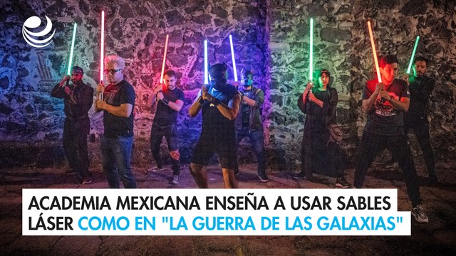 Una academia mexicana enseña a usar sables láser como en La Guerra de las Galaxias