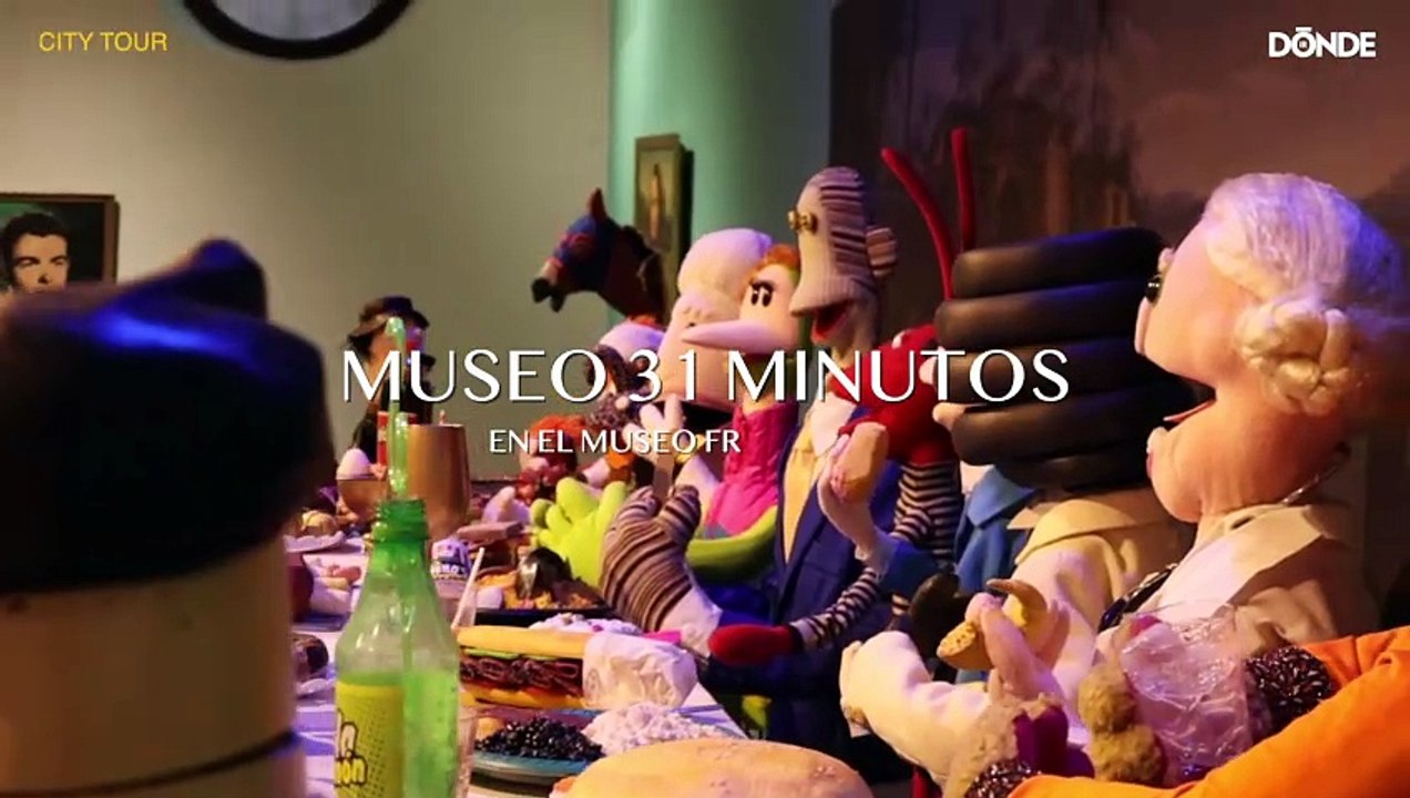 Los Bunkers visitan la expo de 31 Minutos en el Franz Mayer