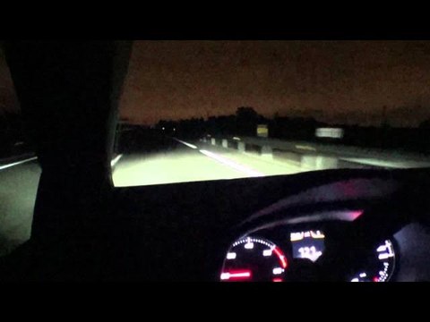 SEAT León FR. Modelo 2013. Faros de diodos Full FED. 30 s. a más de 110 km-h