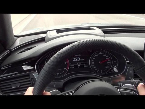 Audi RS 6 Avant. Modelo 2013. Conducción en Autobahn