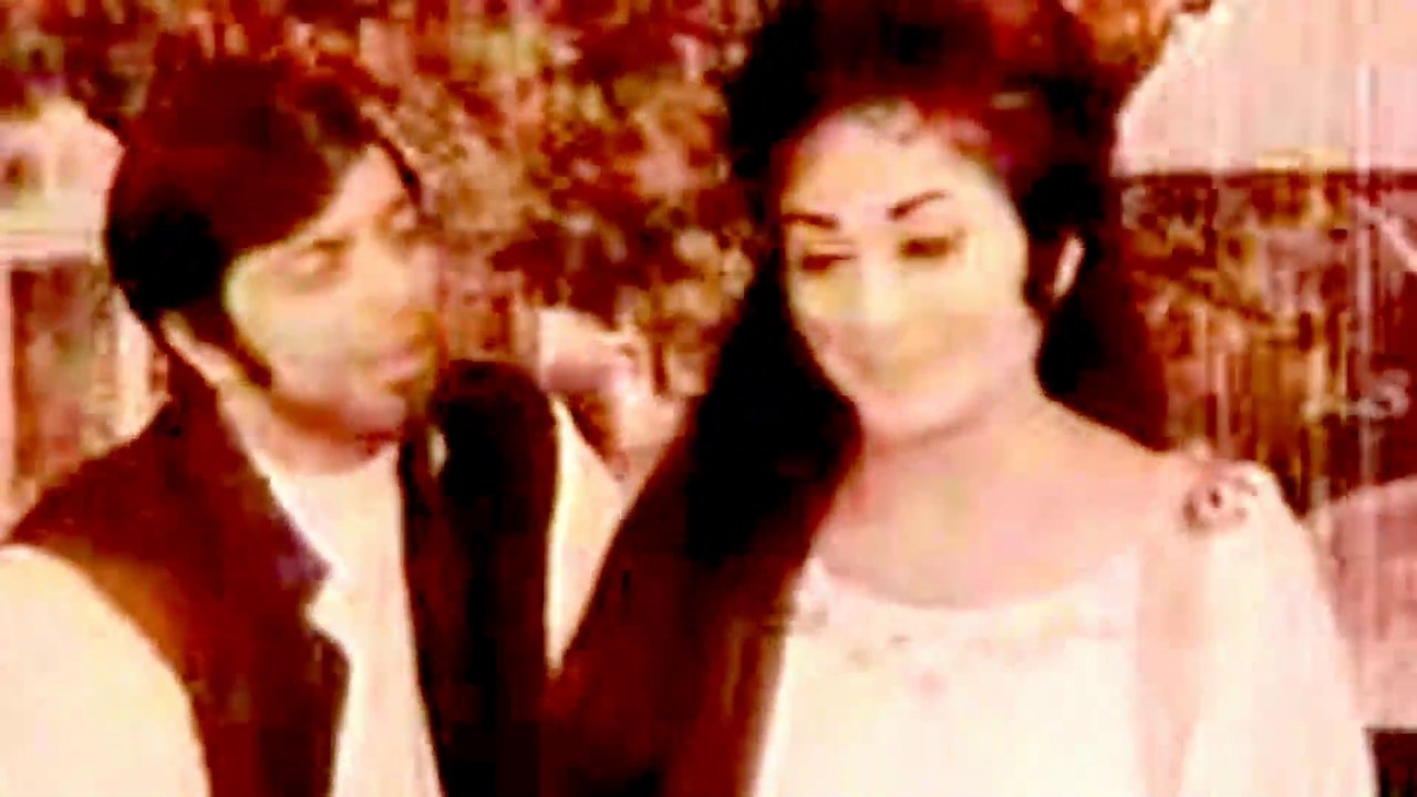 meeri wafa ka takaza hai,  mehdi hassan,  M, noor jahan,  dulat aur duniya