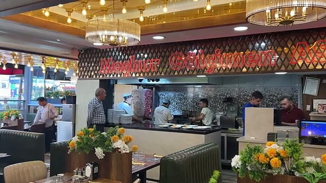 150 kg Giant Doner - Turkish street food