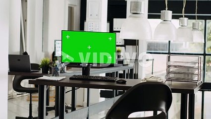 Office desktop pc running greenscreen