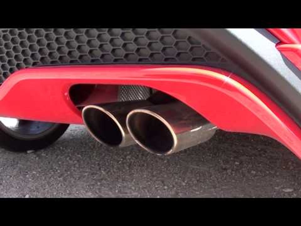 Ford Fiesta ST. Modelo 2013. Sonido dentro del habitáculo y del escape